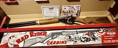 A CHRISTMAS STORY 40TH ANNIVERSARY RED RYDER BB GUN FULL CAST SIGNED #47 OF 500 - Image 1 of 4