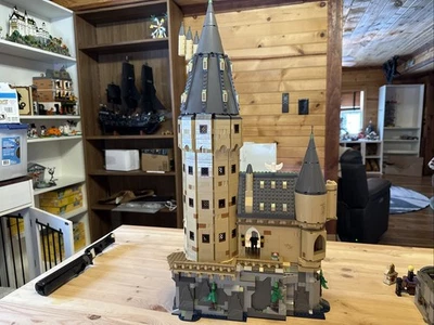 LEGO Harry Potter Castillo de Hogwarts: La Torre Principal 76454 Foto 1 de 4