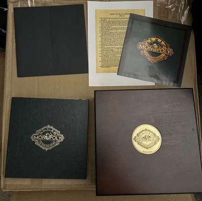 1997 Monopoly The Heirloom Edition Board Game 100% complete wooden box gold pawn - Image 1 of 4