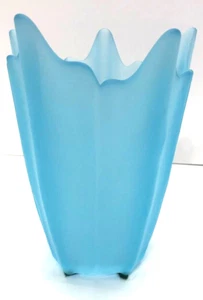 Vintage Viking Stockholm Vase Blue Statin Swung Lotus Petal - 7.75" Tall x 5.5" - Picture 1 of 7