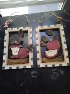 Juego de 2 - 7,5x5 pulgadas manzanas de madera con alambre en marcos de madera linda decoración - Imagen 1 de 4