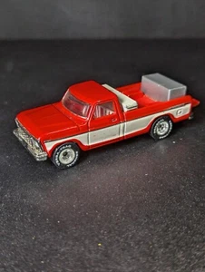 Hot Wheels Sam Walton Ford F-150 Pickup with Dog House Real Riders 2013 - Picture 1 of 5