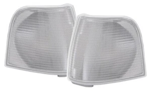 FRECCE LATERALI CHIARE BIANCHE AUDI 100 C3 82-90 - Foto 1 di 1
