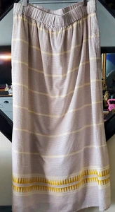 M &Co Long Skirt, UK 16 / 18 Ivory Stripe - 94% Cotton - Worn Once. - Picture 1 of 7