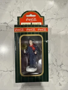 VINTAGE COCA-COLA FIGURINE "MAILMAN" TOWN SQUARE COLLECTION #64342 - Picture 1 of 5