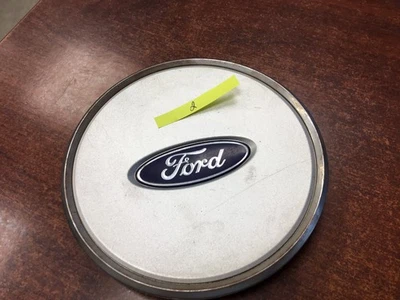 2001 2002 2003 Ford Windstar 16" OEM Silver Center Cap 1F22-1A096-AB 3425 USED - Image 1 of 4