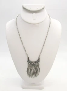 18" Southwestern Antiqued Silver-T Feather Dangle Pendant Chain Choker Necklace - Picture 1 of 3