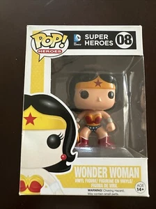 Funko Pop! DC Super Heroes Wonder Woman #08 Vinyl Figure - Picture 1 of 4