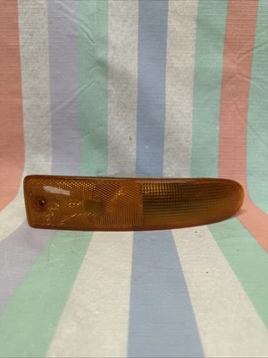 Luz de parachoques delantero ámbar conductor Mitsubishi Eclipse LH 2000-2005 lado de transmisión Foto 1 de 4