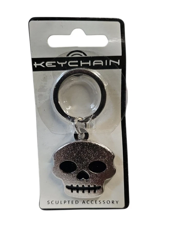 Silver SKULL KEYCHAIN Hillman Gro 3D Sculpted Accessory - Image 1 of 1