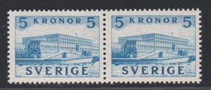 Sweden 1941- Royal Palace F#332 CC Perforated 4+4 sides MNH aXF Pair A1567 - Picture 1 of 8