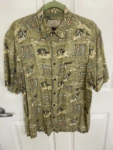 Legendary Whitetails  Large Bass Fishing Short Sleeve Shirt Vented Button Up - Picture 1 of 11