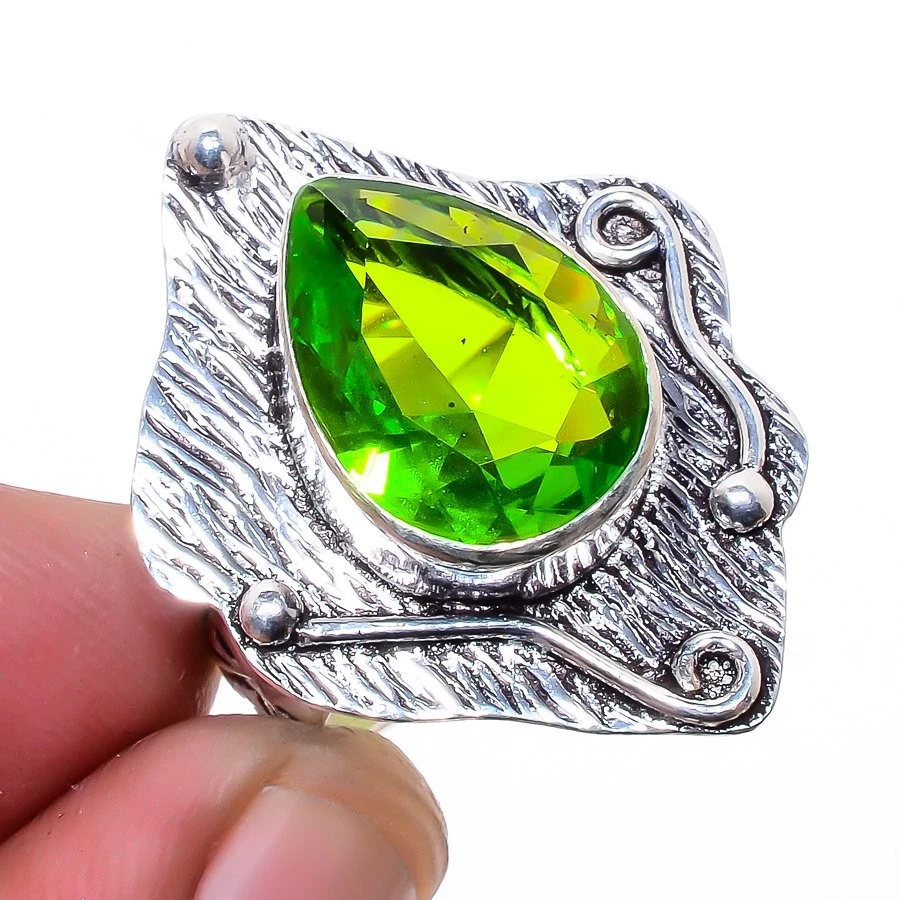 Burmese Peridot Gemstone Silver Plated Jewelry Ring s.9 S2768 - Image 1 of 4