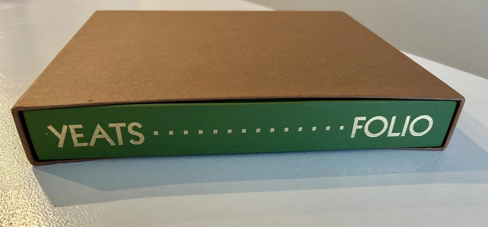 W.B. Yeats Selected Poems + Paintings By J.B Yeats - Folio Society in Slipcase Foto 1 de 4