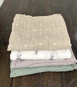Kleines Einhorn Babydecke Blumen Mädchen Swaddle Musselin Baumwolle 4 Stück - Bild 1 von 7