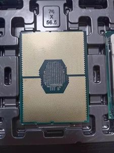 Intel Xeon Gold 6128 3.40GHz 6-Core 19.25MB FCLGA 3647 Server CPU SR3J4 - Afbeelding 1 van 2