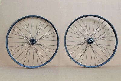 *NOVO EM FOLHA* - Stans NoTubes CREST MK4 - 29" Conjunto de rodas dianteiras/traseiras, rodas 29er - Imagem 1 de 3