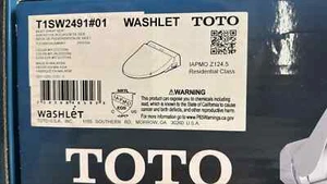 TOTO Washlet Elongated Bidet Seat with SoftClose Lid - Picture 1 of 1