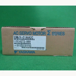 1p new yaskawa servo Motor SGMJV-01AAA2C FAST SHIP - Picture 1 of 1