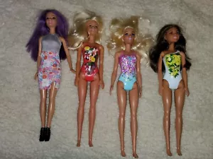 Barbie Beach Water Play (4) Four Doll Set Very Clean - Picture 1 of 14