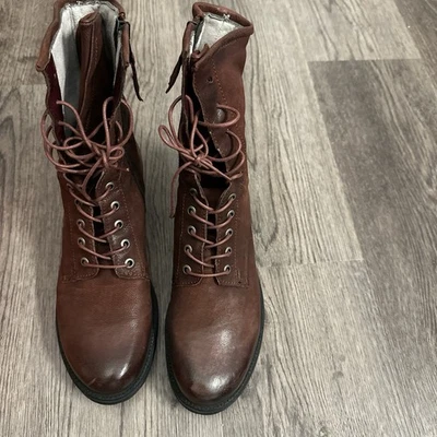 Miz Mooz Womens 40 Boots Burgundy Leather Victorian Heels Bootie - Image 1 of 4