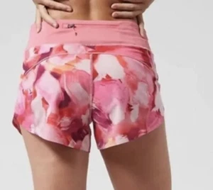 Neu mit Etikett Athleta pink bedruckt Run with It 3,5" kurze sportliche Laufshorts Größe XL - Bild 1 von 8