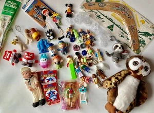 Junk drawer Mostly Vintage Toys Collectibles Action figures Fisher Price Disney - Picture 1 of 9