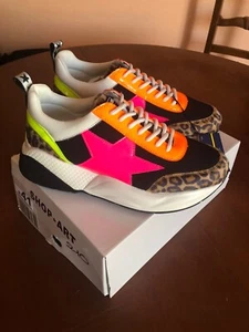 Sneakers Shop Art - Foto 1 di 7