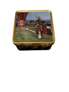 Stewarts Scotland Luxury Shortbread 125 g Loch Ness Piper Tin - Picture 1 of 10