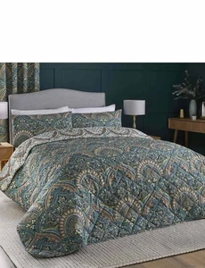 Palais Quilted Bedspread by Dreams & Drapes - Picture 1 of 1