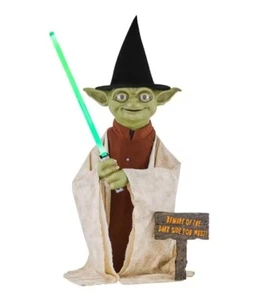 Motion Activated Animated Yoda LED Christmas / Halloween Decor Animatronic 3.5ft - Picture 1 of 9