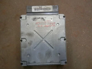 2001 Ford Escape  PCM ECM Control Module AJ04-18881-F - Bild 1 von 1