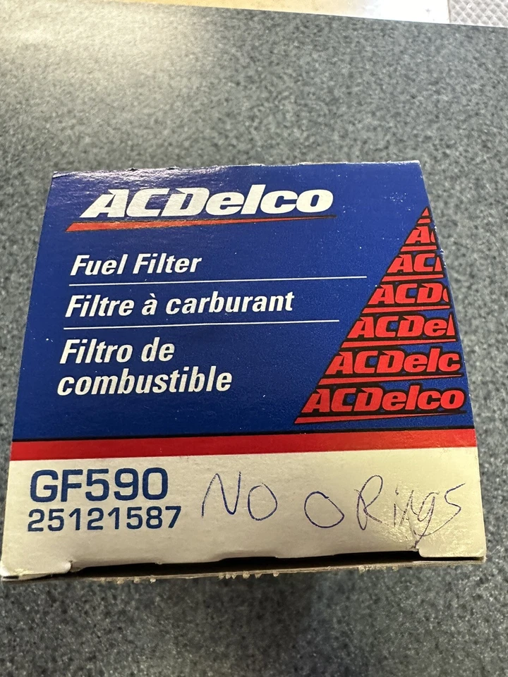 Paquete de 1 filtro de combustible AC Delco sin anillos GF590 25121587 Foto 1 de 4