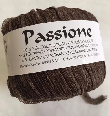 Lang Passione 绉织丝带纱线 #68 棕色皱褶 Springy 1/4 x 131yd 50 克 — 第 1/4 张图片