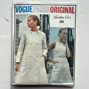 Vintage lata 1960. MODA Paris Christian Dior Wzór do szycia 2111 PŁASZCZ SUKIENKA Krój/Kompletna