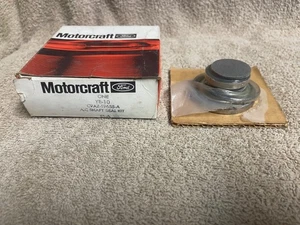 NOS FORD C9AZ-19655-A 1968-72 LTD MUSTANG A/C COMPRESSOR CRANKSHAFT SEAL KIT - Picture 1 of 4