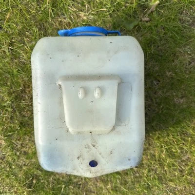 Tanque de cabezal de botella de agua MG TF 135 2004 Foto 1 de 4