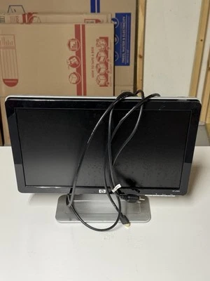 HP W1858 18.5" LCD Monitor - Image 1 of 4