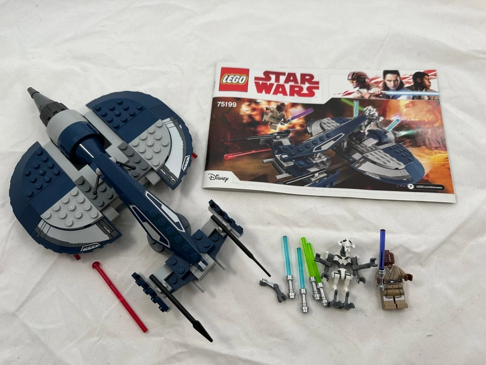 LEGO Star Wars: General Grievous' Combat Speeder (75199) complete set with book - Image 1 of 4
