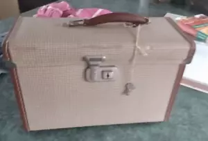 Proyector Deslizante Prinz Dixons 300 Vintage 35mm + Estuche Original y Soporte Deslizante - Imagen 1 de 8