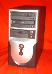 Windows XP SP3 PC 2.6 GHz Pentium Dual Core 4Gb RAM 80Gb HDD 2 DVDs & Software - Picture 1 of 9