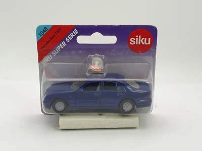 Mercedes E 320 Siku 1/60 - Immagine 1 di 3