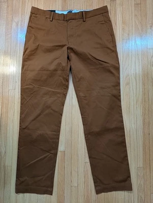 Pantalones chinos Banana Republic para hombre Emerson 36x34 Rich Ginger calce recto NUEVO Foto 1 de 4