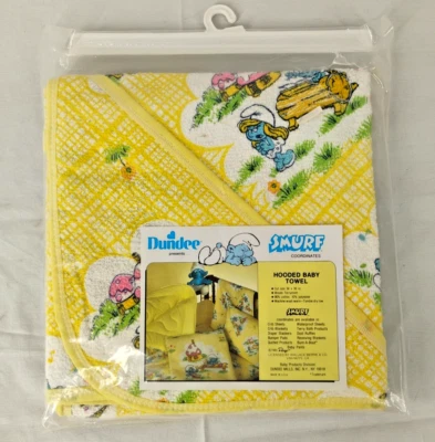 NOS RARE Vintage 1983 Smurfs Yellow Hooded Baby Towel 30x36 USA Made Terrycloth - Image 1 of 4