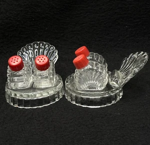Vintage Glass Turkey Shell Tray Salt Pepper Shakers Hazel Atlas Red Tops - Picture 1 of 11