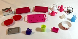Accesorios Muñeca Barbie - Platos - Lote de 17 - Tostadora, Tetera, Bandejas, Más - Imagen 1 de 1