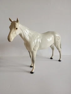 Beswick Bois Roussel Racehorse #701 Dapple Grey Gloss. Very Good Condition. - Picture 1 of 11