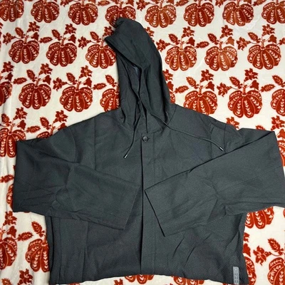 Chaqueta Jordan Two3 Para Hombre Ligera Poliéster Con Capucha Cremallera Gris Oscuro Talla Grande Foto 1 de 4