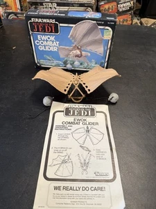 Planeador de combate Ewok Star Wars de colección completo con caja y manual 1984 HK Kenner - Imagen 1 de 10