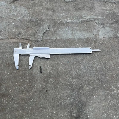 Helios 6" Machinists Stainless .001" 1/1000” Vernier Calipers - Made in Germany - Image 1 of 4